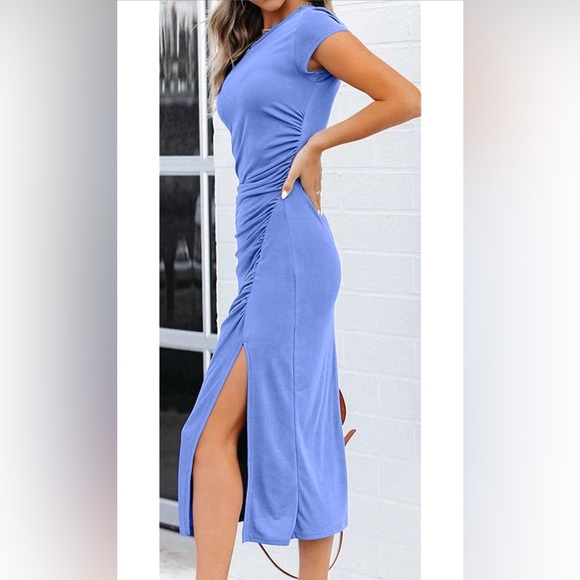NWT Women’s Short Sleeve Ruched Bodycon Midi Dress in Sky Blue 2X fits like 1X - Picture 4 of 12